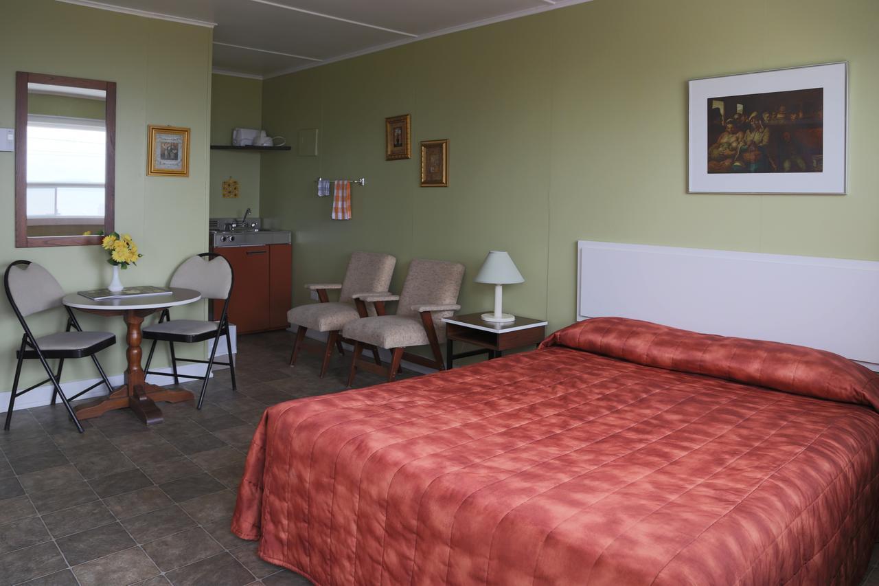 Motel Bellevue Riviere-du-Loup Bagian luar foto