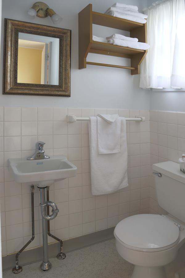 Motel Bellevue Riviere-du-Loup Bagian luar foto
